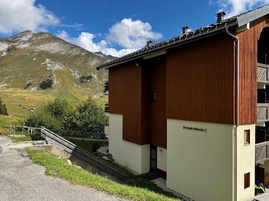 Appartement La Clusaz Avec Terrasse Sur Les Pistes De Ski Маниго Экстерьер фото